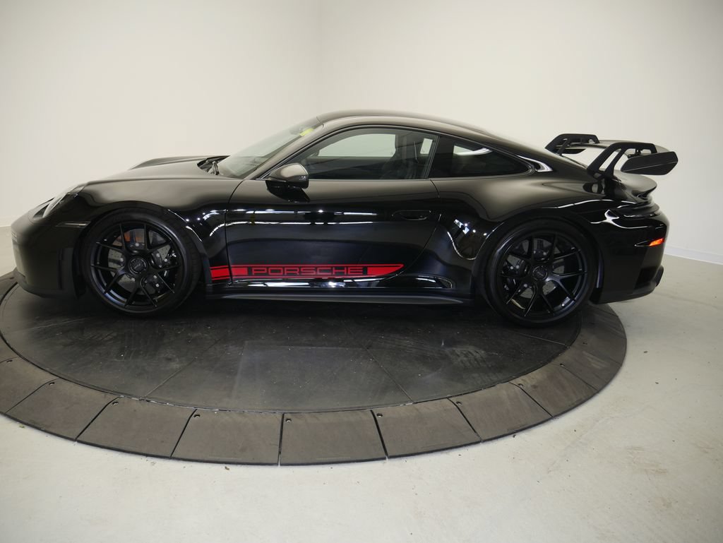 Used 2025 Porsche 911 GT3 RWD image 2