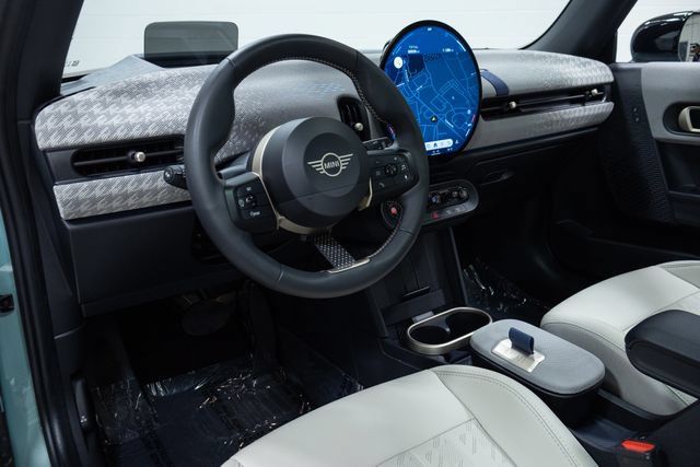 Used 2025 MINI Cooper S FWD image 19