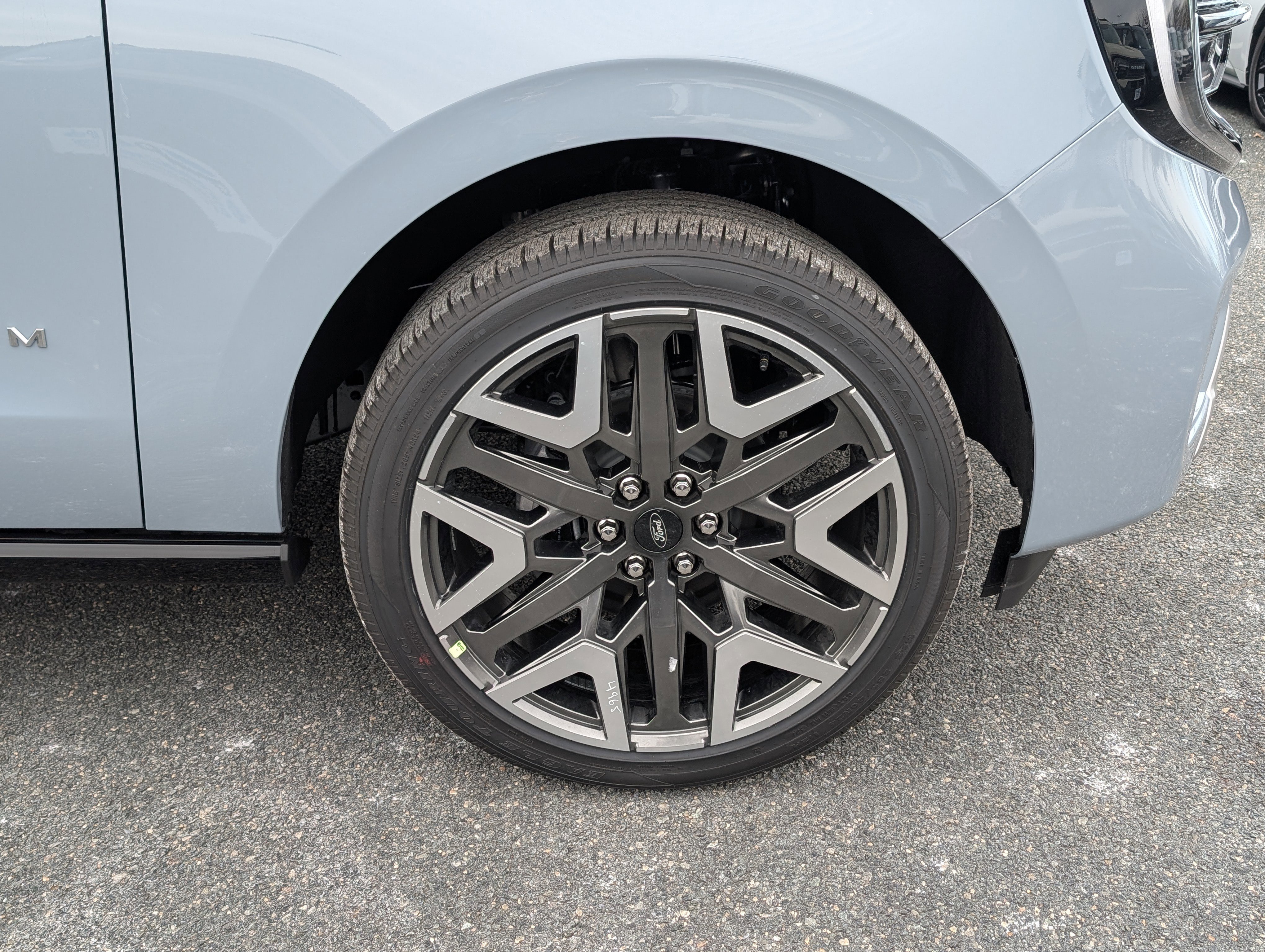 New 2026 Ford Expedition Platinum w/ Platinum Ultimate Package image 5