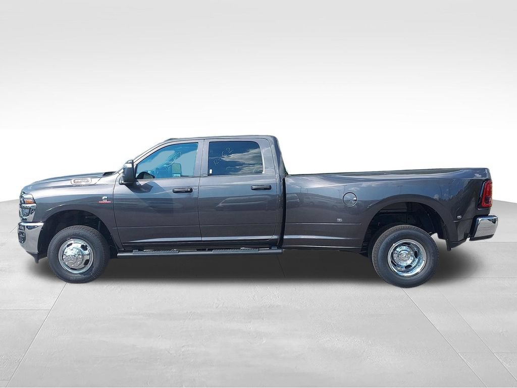 New 2027 RAM 3500 Tradesman AWD/4WD video 2