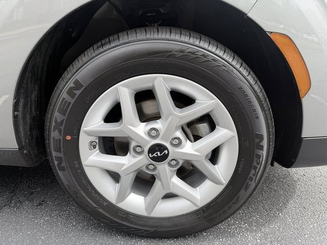 Certified 2023 Kia Soul LX w/ Option Group 015 FWD image 40