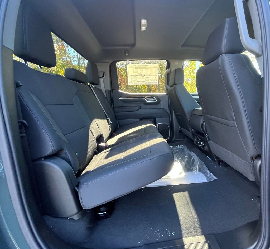 New 2026 Chevrolet Silverado 1500 LT image 16