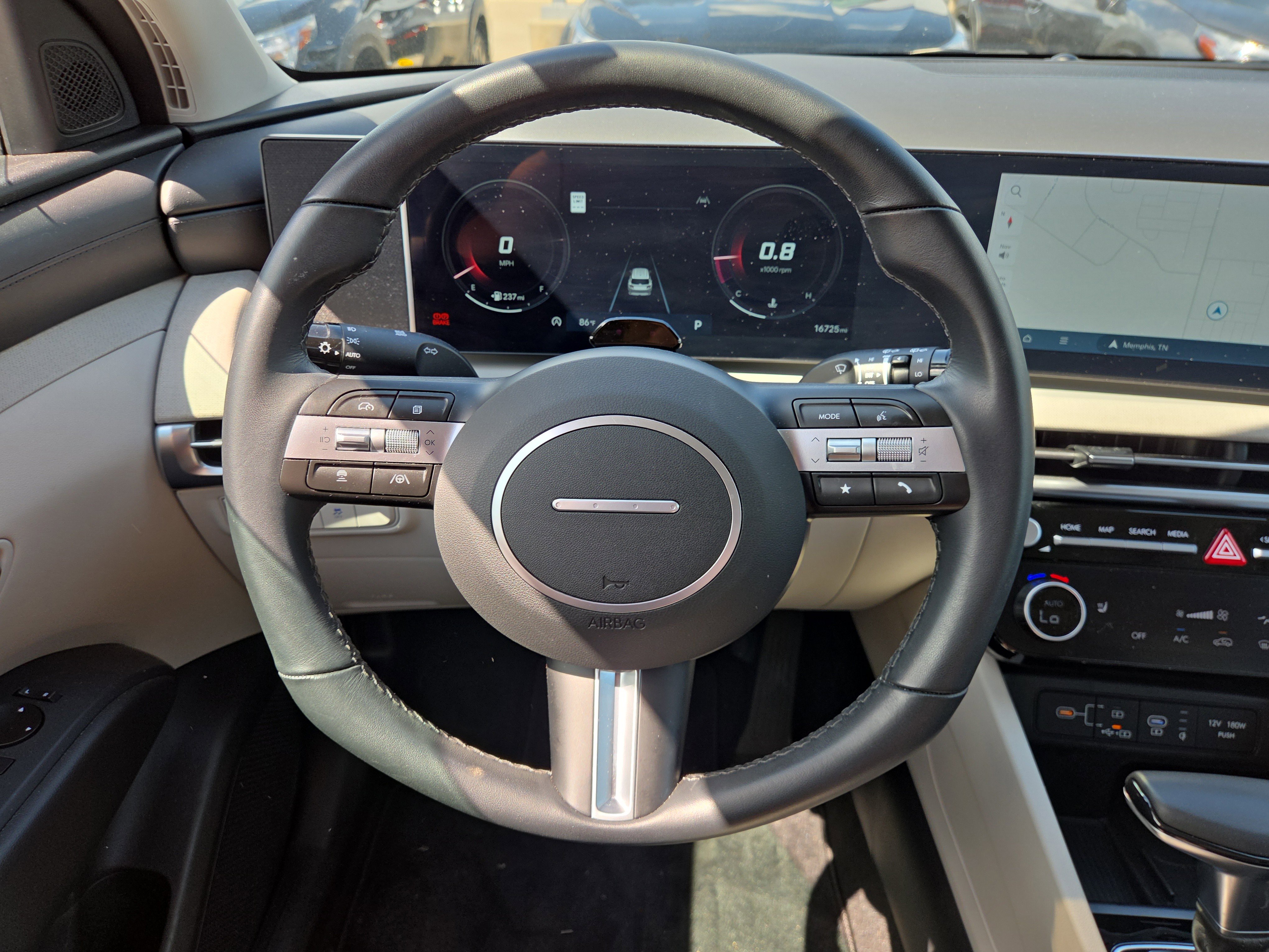 Used 2025 Hyundai Tucson SEL FWD image 18