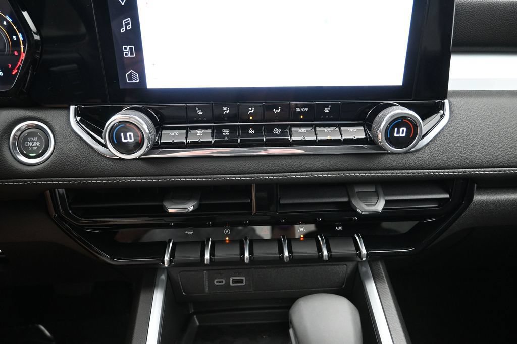 Certified 2026 Chevrolet Colorado LT w/ LT Convenience Package RWD image 18