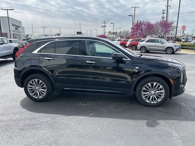 Used 2024 Cadillac XT4 Premium Luxury w/ Technology Package image 5