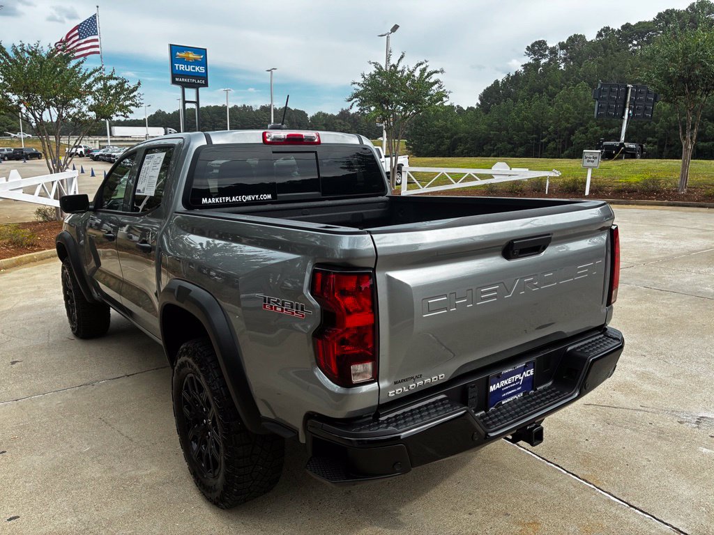 Certified 2024 Chevrolet Colorado Trail Boss w/ Advanced Trailering Package AWD/4WD image 13