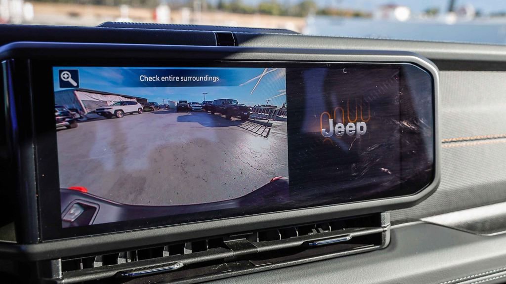 New 2026 Jeep Gladiator Mojave image 29