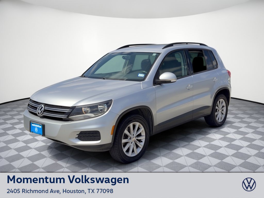 Used 2017 Volkswagen Tiguan Limited w/ Premium Package FWD image 1