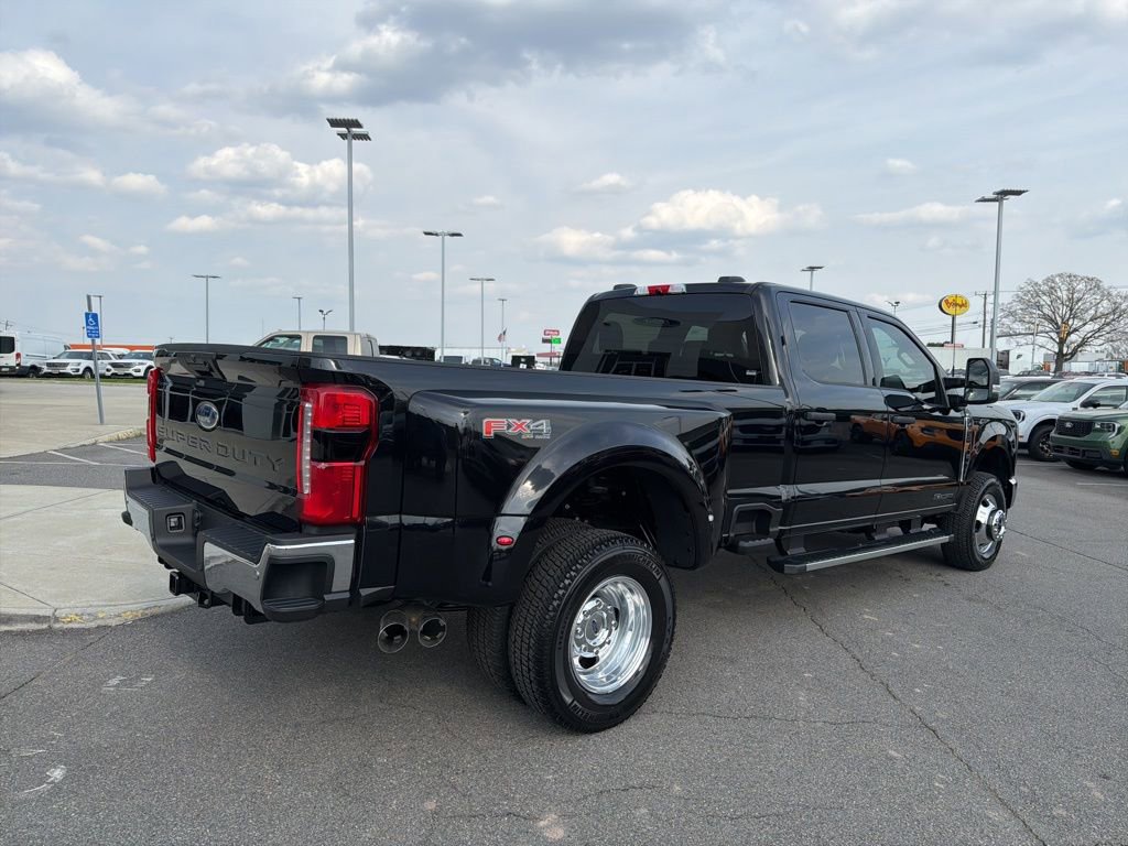 New 2026 Ford F350 XLT w/ 360-Degree Camera Package AWD/4WD image 3