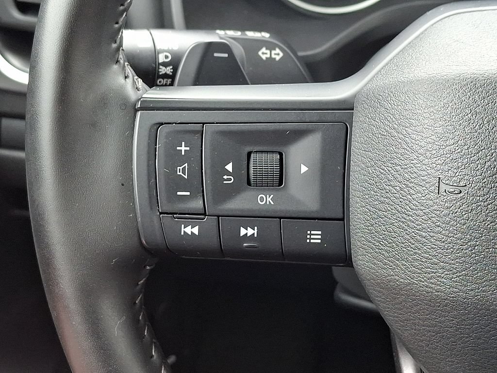 Used 2025 Nissan Rogue SV AWD/4WD image 20