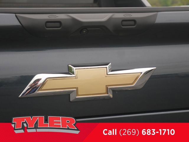 New 2026 Chevrolet Silverado EV LT AWD/4WD image 17