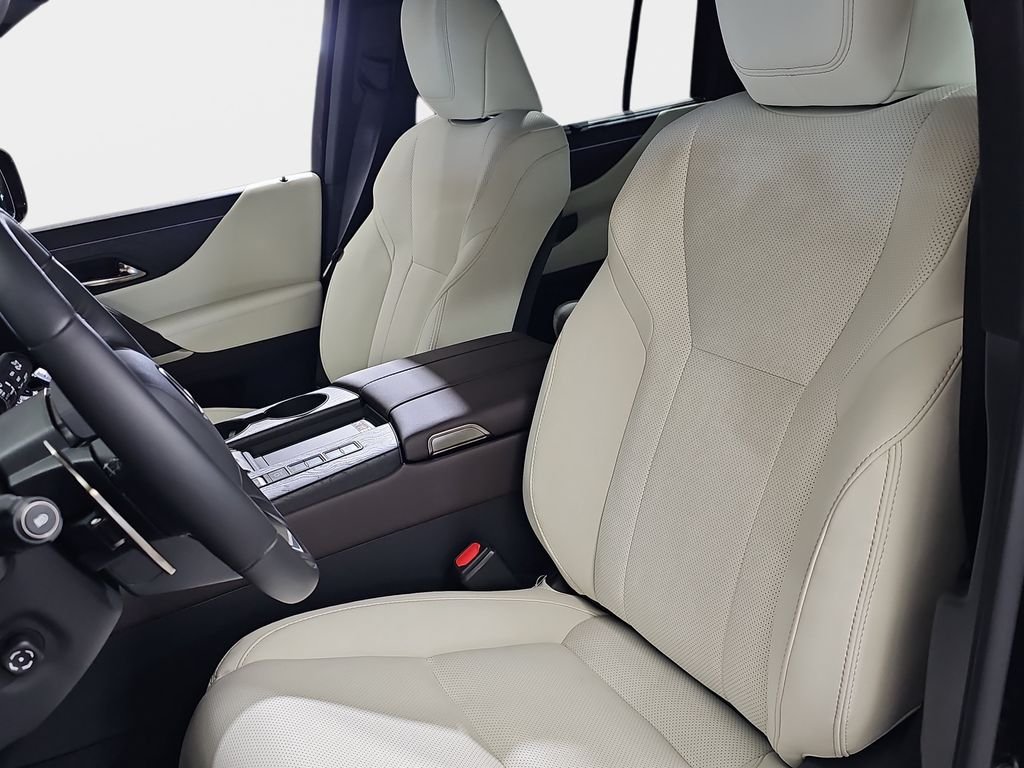 New 2026 Lexus LX 600 4WD w/ Luxury Package image 15
