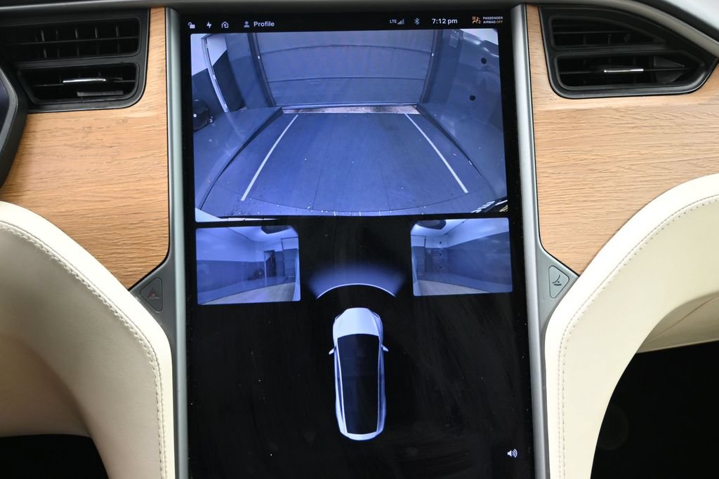 Used 2021 Tesla Model X Long Range AWD/4WD image 23