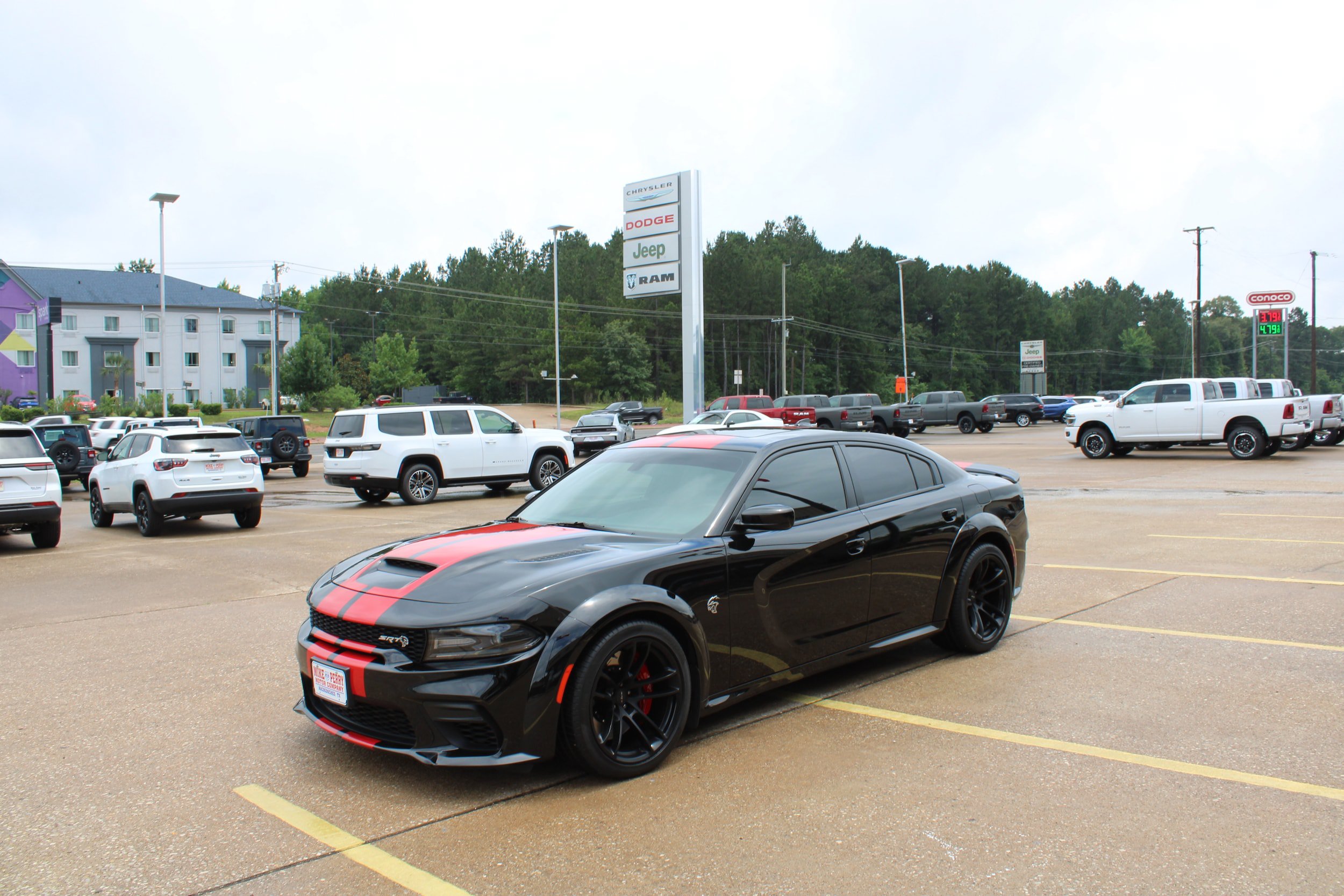 Used 2021 Dodge Charger SRT Hellcat RWD image 1