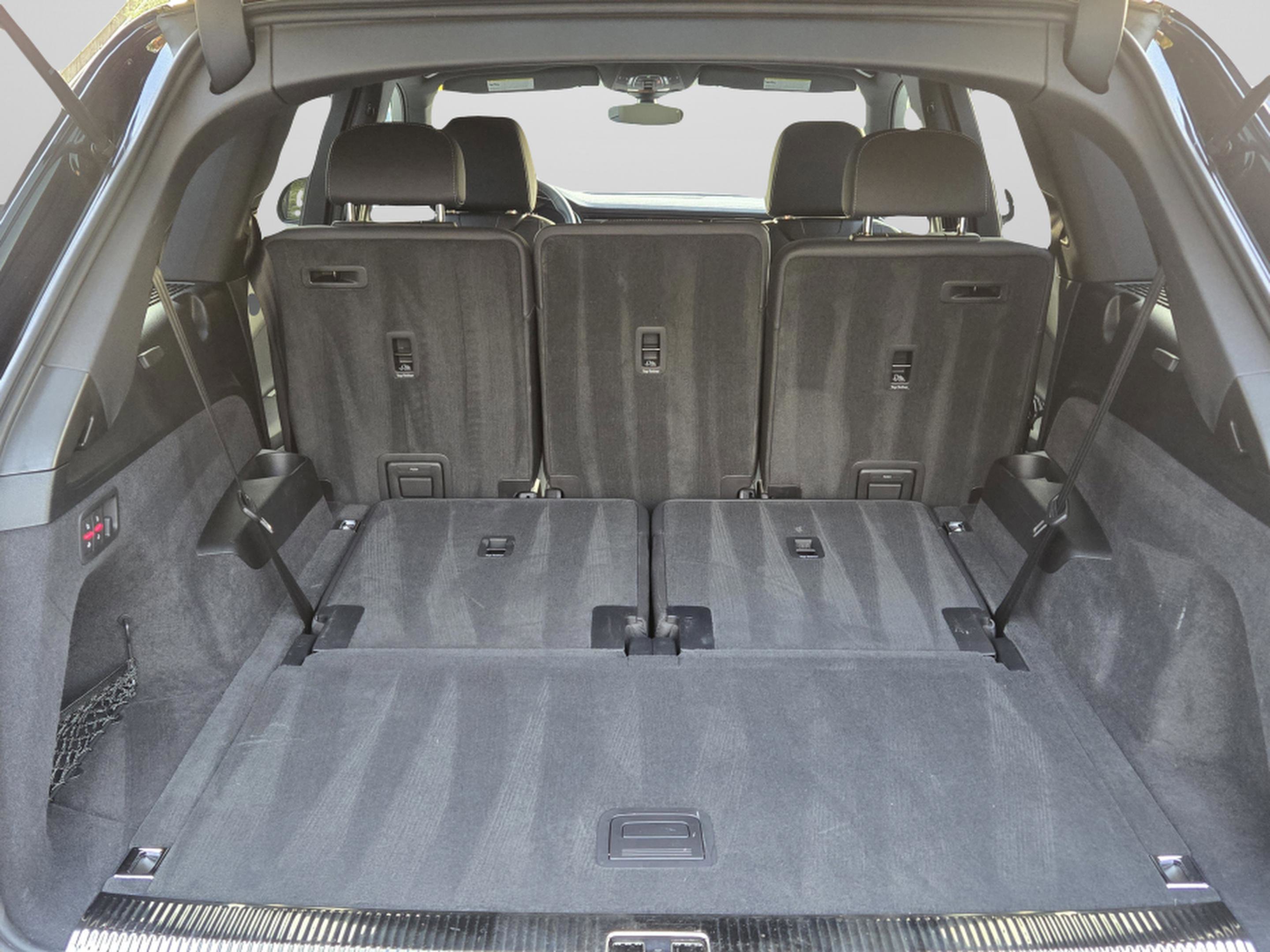 Used 2025 Audi Q7 3.0T Premium w/ Convenience Package image 13