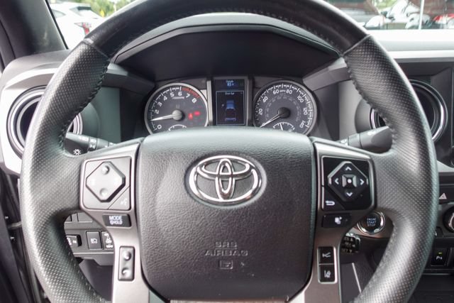 Certified 2021 Toyota Tacoma TRD Off-Road w/ Technology Package AWD/4WD image 15