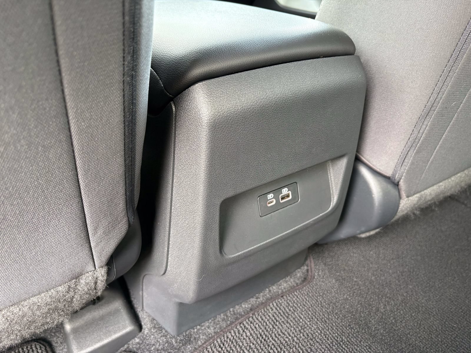 Used 2025 Nissan Frontier SV AWD/4WD image 30