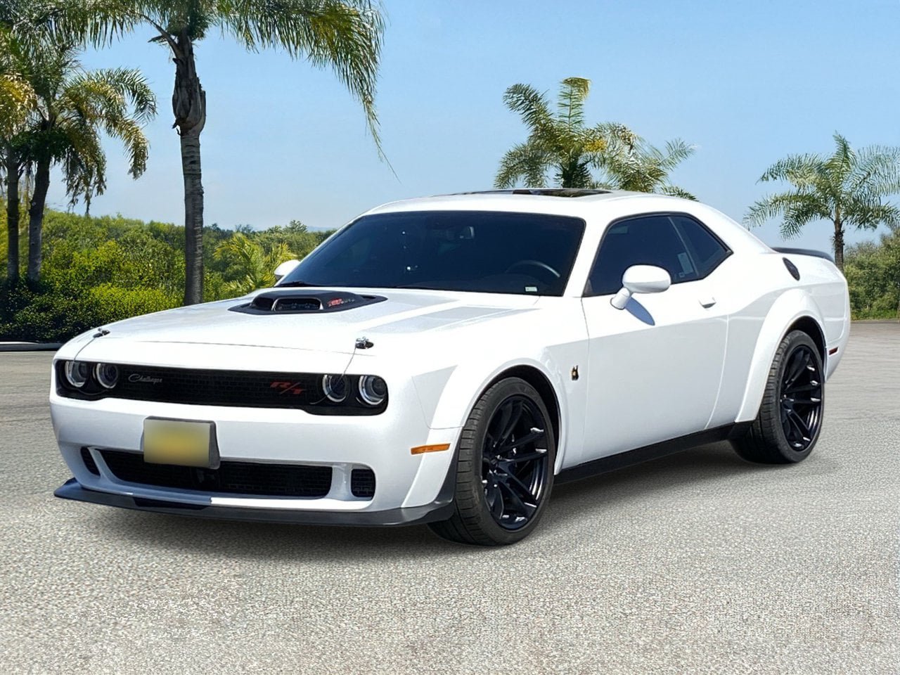 Used 2023 Dodge Challenger R/T Scat Pack RWD image 1
