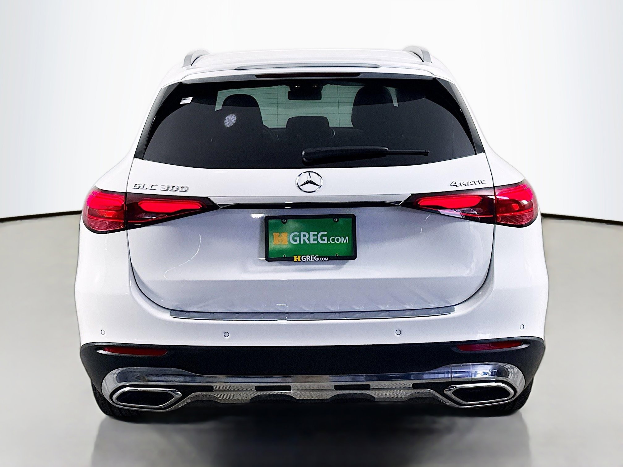 Used 2024 Mercedes-Benz GLC 300 4MATIC image 8