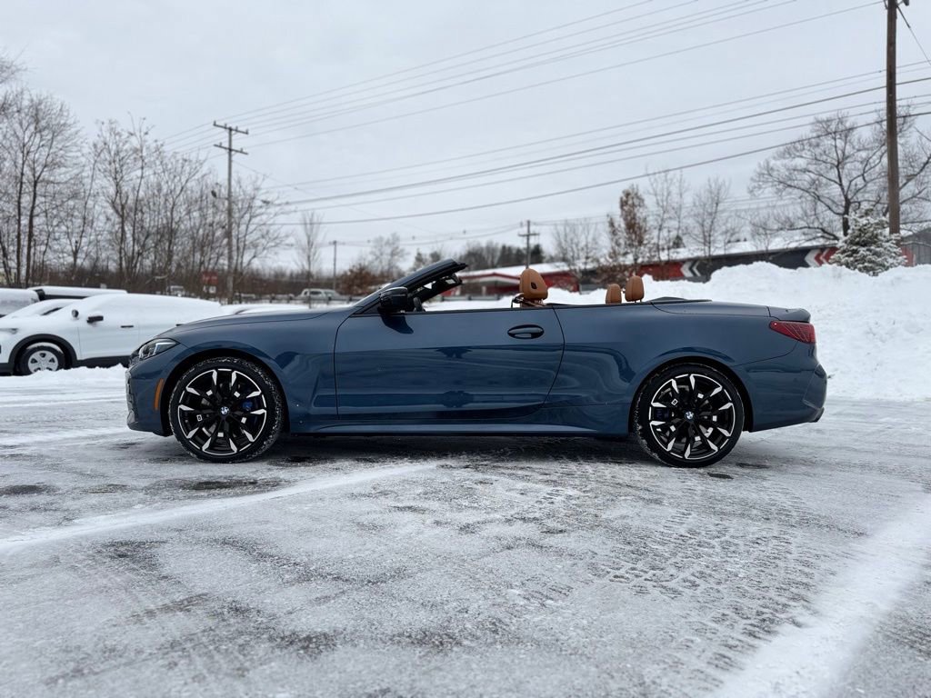 Certified 2025 BMW 440i xDrive Convertible w/ Premium Package image 5