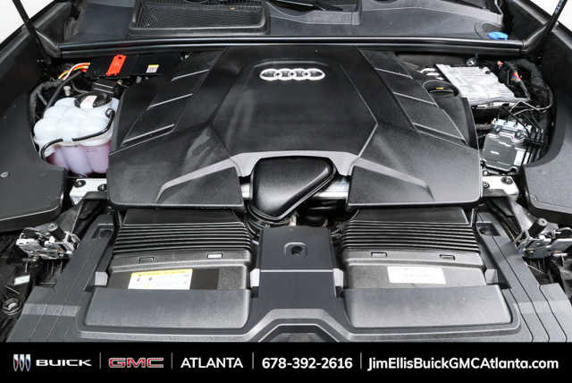 Used 2025 Audi Q8 Premium Plus AWD/4WD image 36