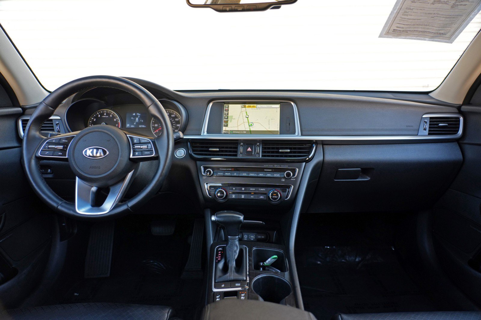Used 2019 Kia Optima EX w/ EX Premium Package FWD image 12