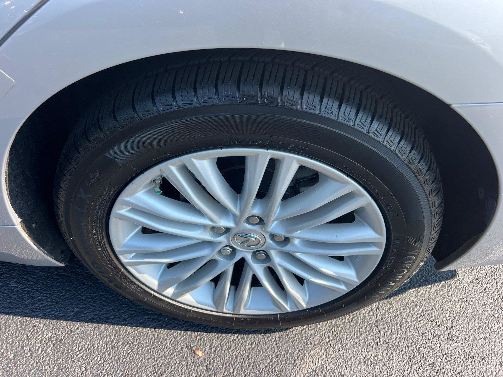 Used 2016 Lexus ES 350 w/ Accessory Package FWD image 19