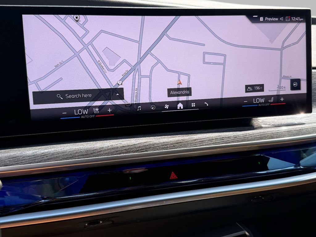 Used 2023 BMW 740i RWD image 6