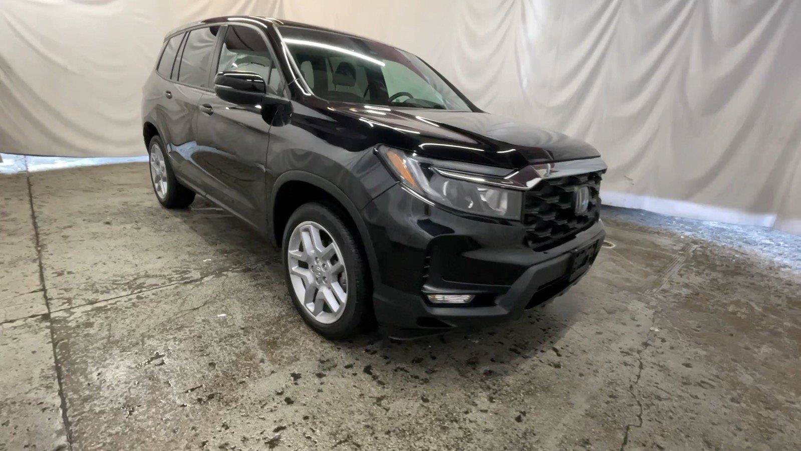 Certified 2024 Honda Passport EX-L image 2