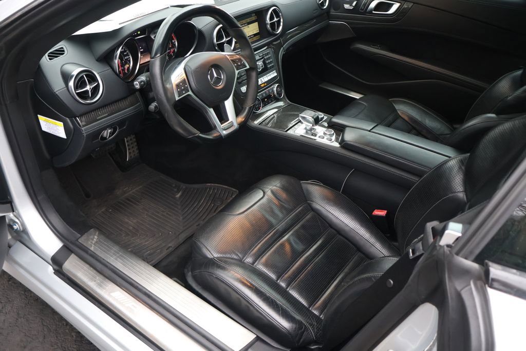 Used 2013 Mercedes-Benz SL 63 AMG image 14