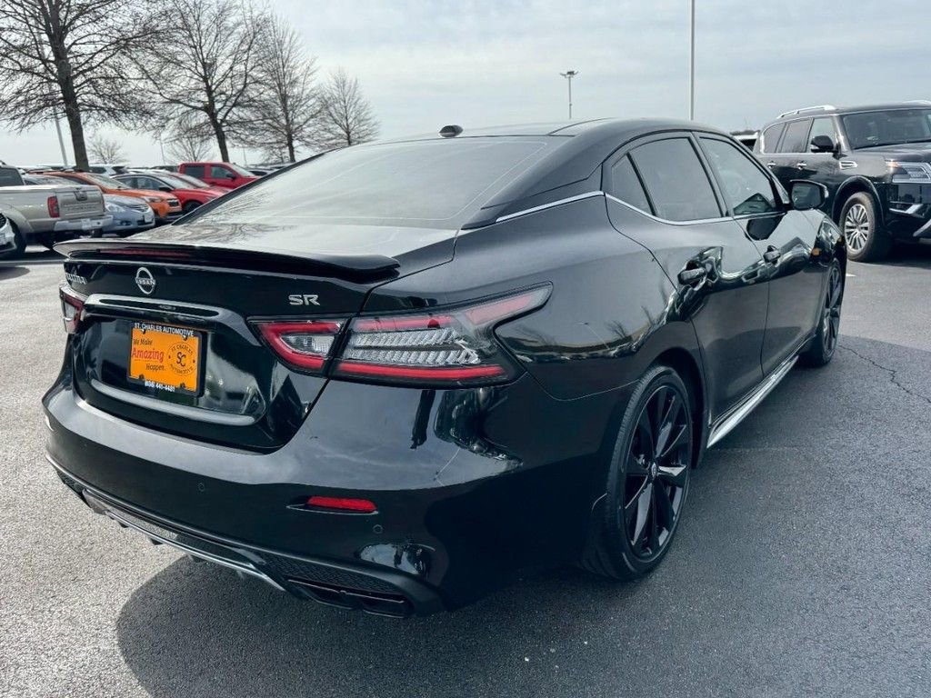 Used 2023 Nissan Maxima SR w/ Sport Mat Group image 3
