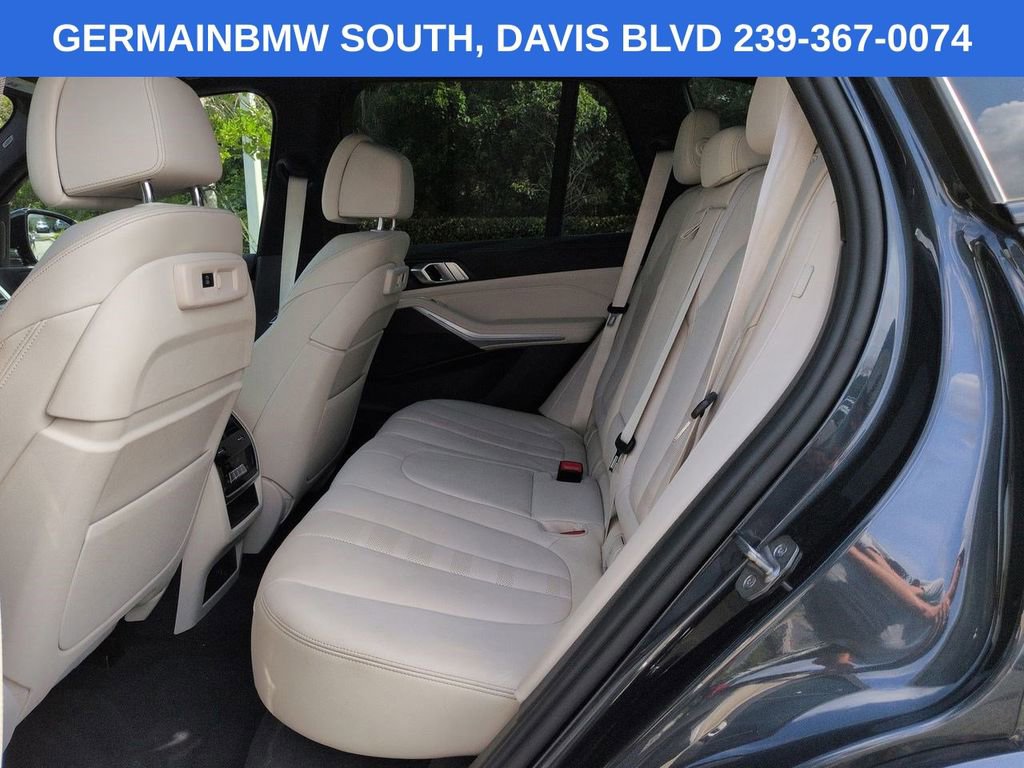 Used 2022 BMW X5 sDrive40i w/ M Sport Package RWD image 15