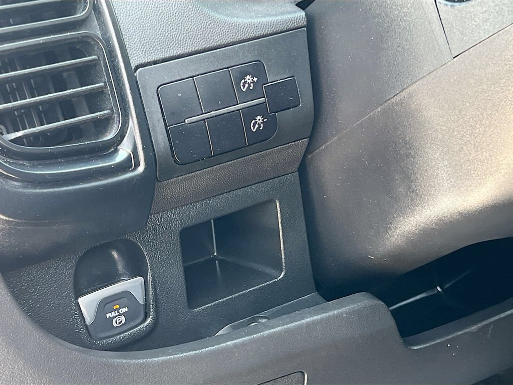 Used 2023 RAM ProMaster 2500 FWD image 10