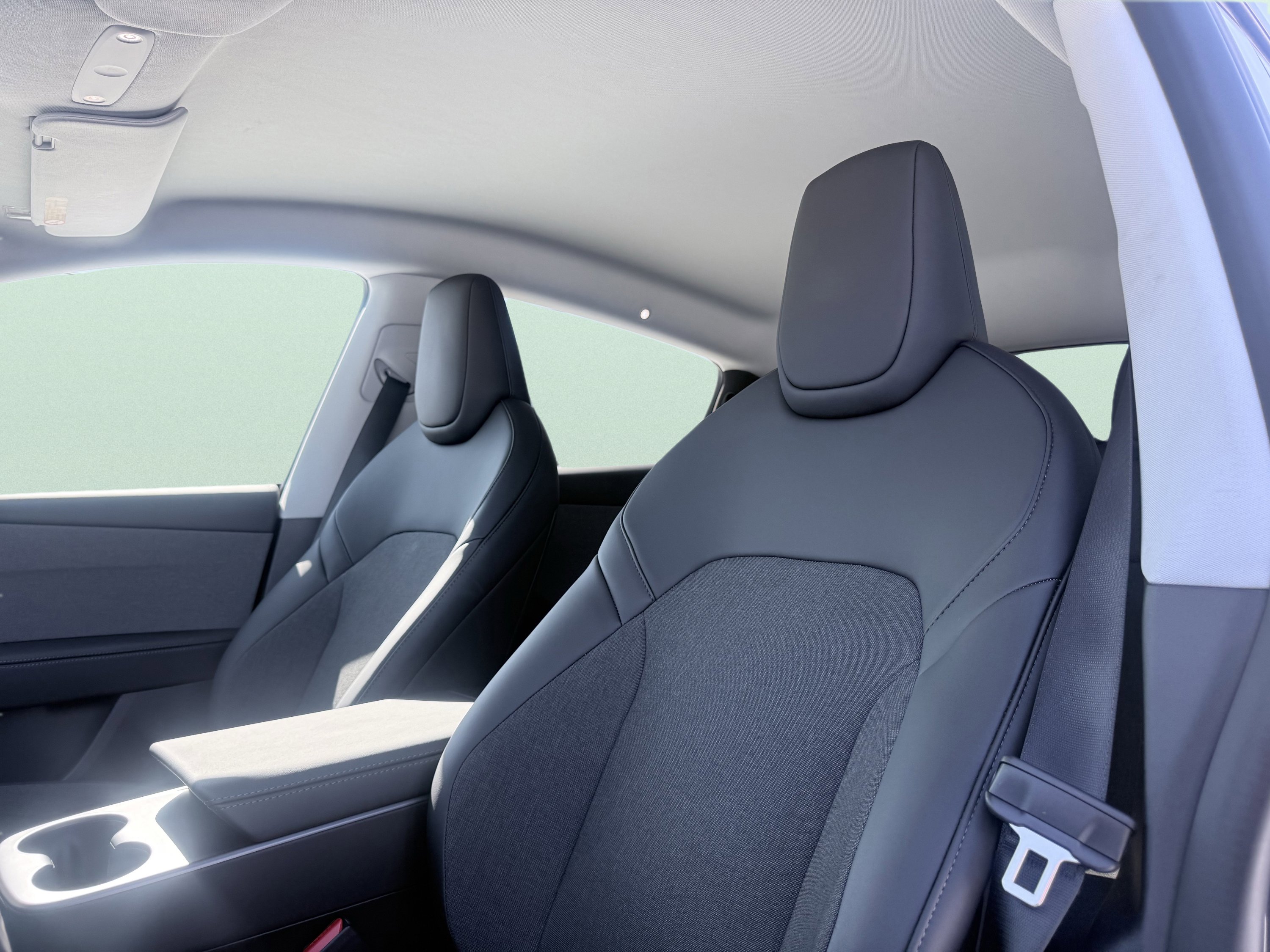 Used 2026 Tesla Model Y 2WD image 28