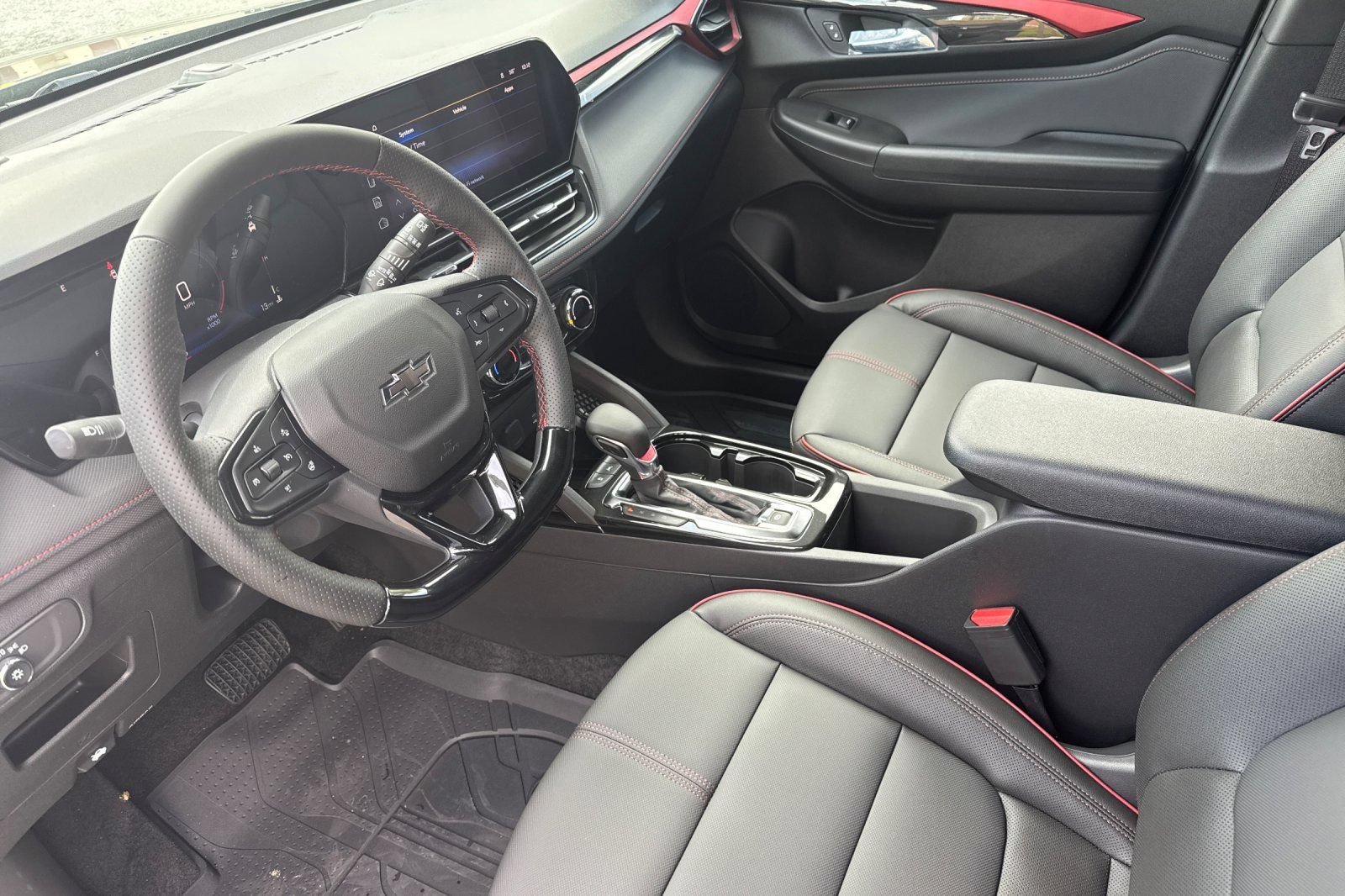 Used 2025 Chevrolet TrailBlazer RS w/ Driver Confidence Package FWD image 7
