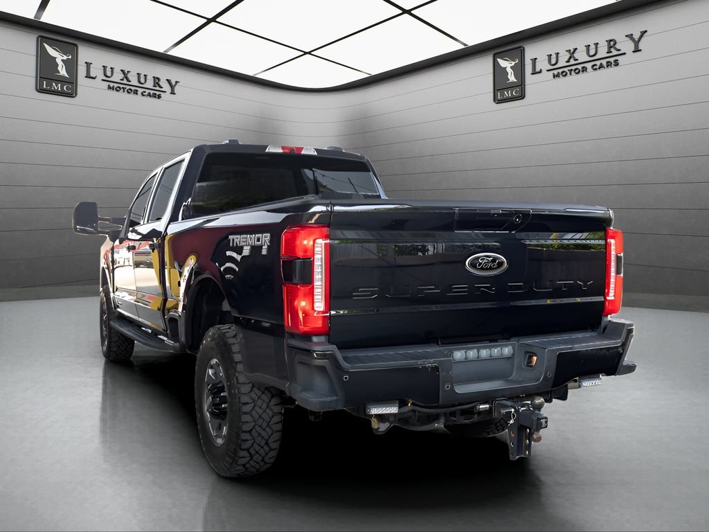 Used 2024 Ford F350 Lariat w/ Lariat Ultimate Package AWD/4WD image 6