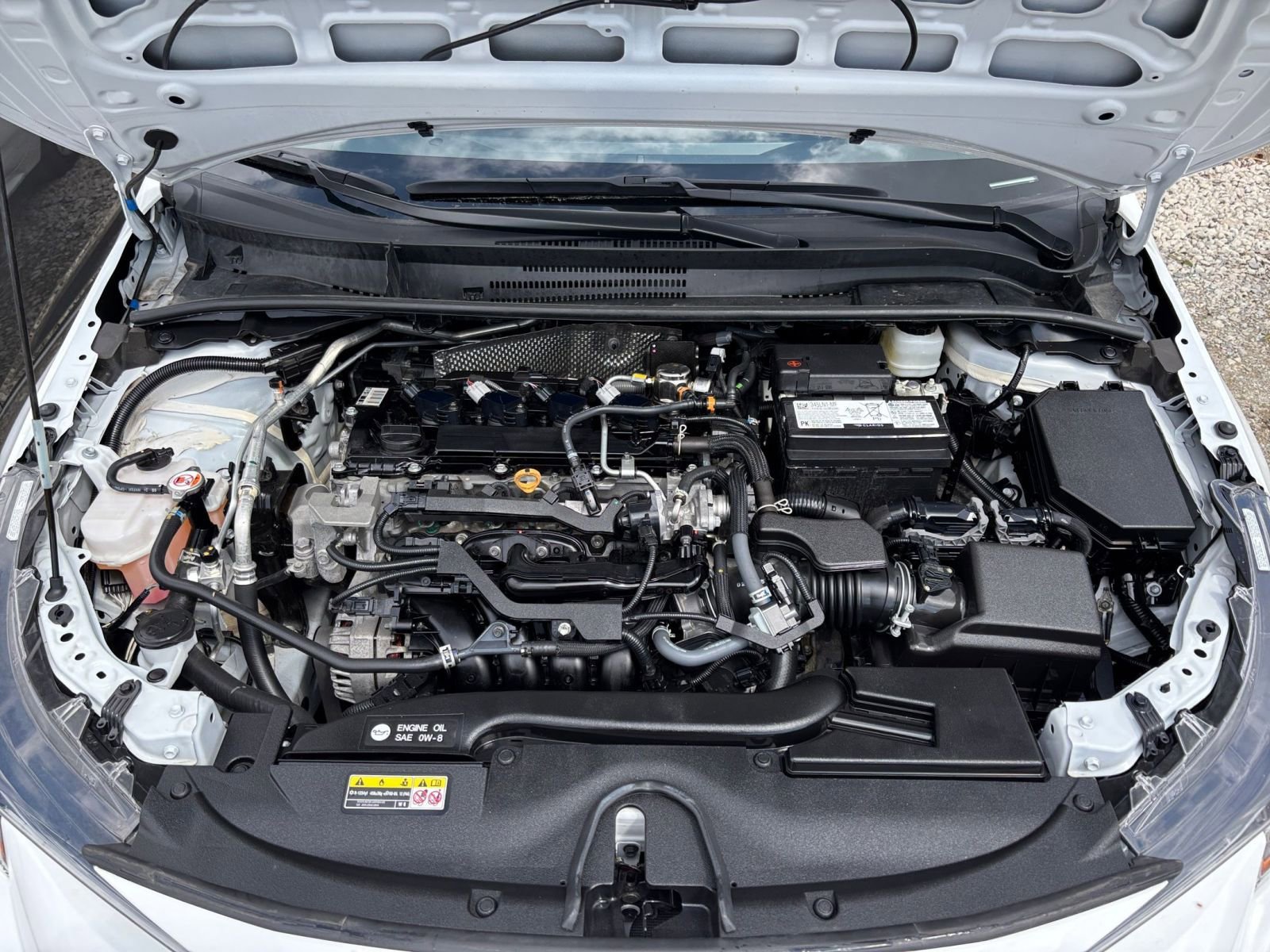 Used 2025 Toyota Corolla LE FWD image 30