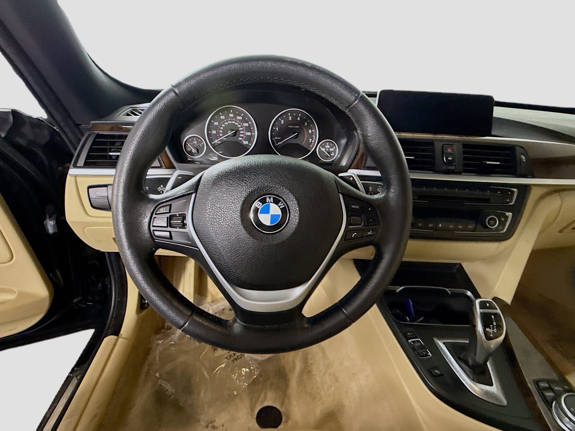 Used 2016 BMW 328i xDrive w/ Driver Assistance Package image 13