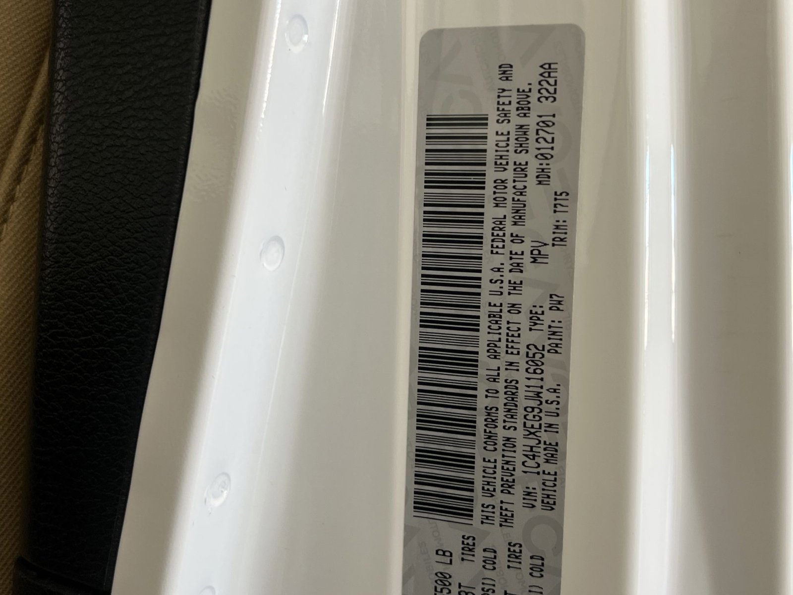 Used 2018 Jeep Wrangler Unlimited Sahara image 35