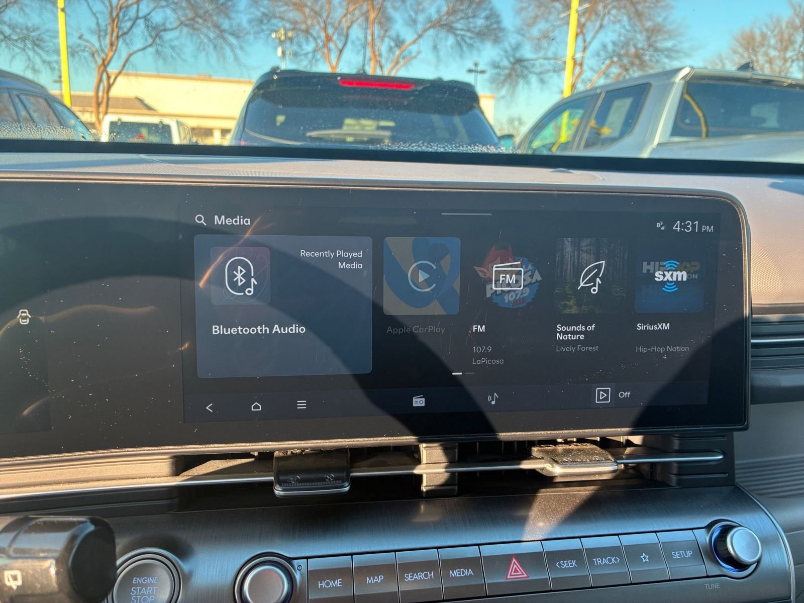 Used 2025 Hyundai Kona SEL image 21