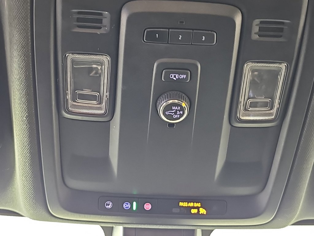 Used 2021 GMC Yukon SLT AWD/4WD image 19