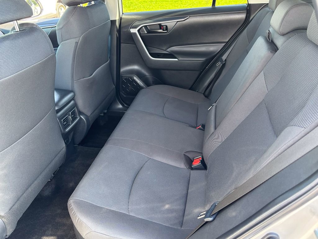 Certified 2025 Toyota RAV4 LE AWD/4WD image 46