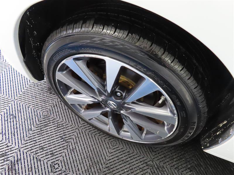 Used 2014 Nissan Sentra SV image 6