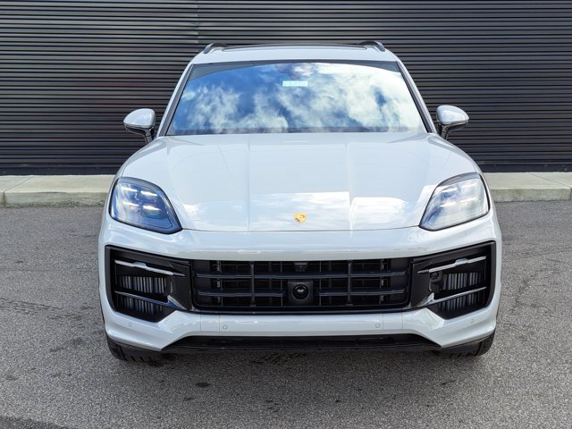 New 2026 Porsche Cayenne GTS image 10