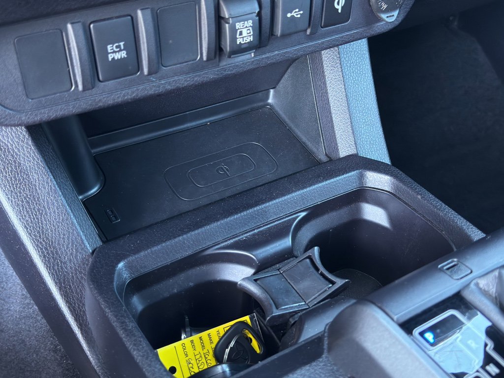 Used 2021 Toyota Tacoma TRD Sport image 29