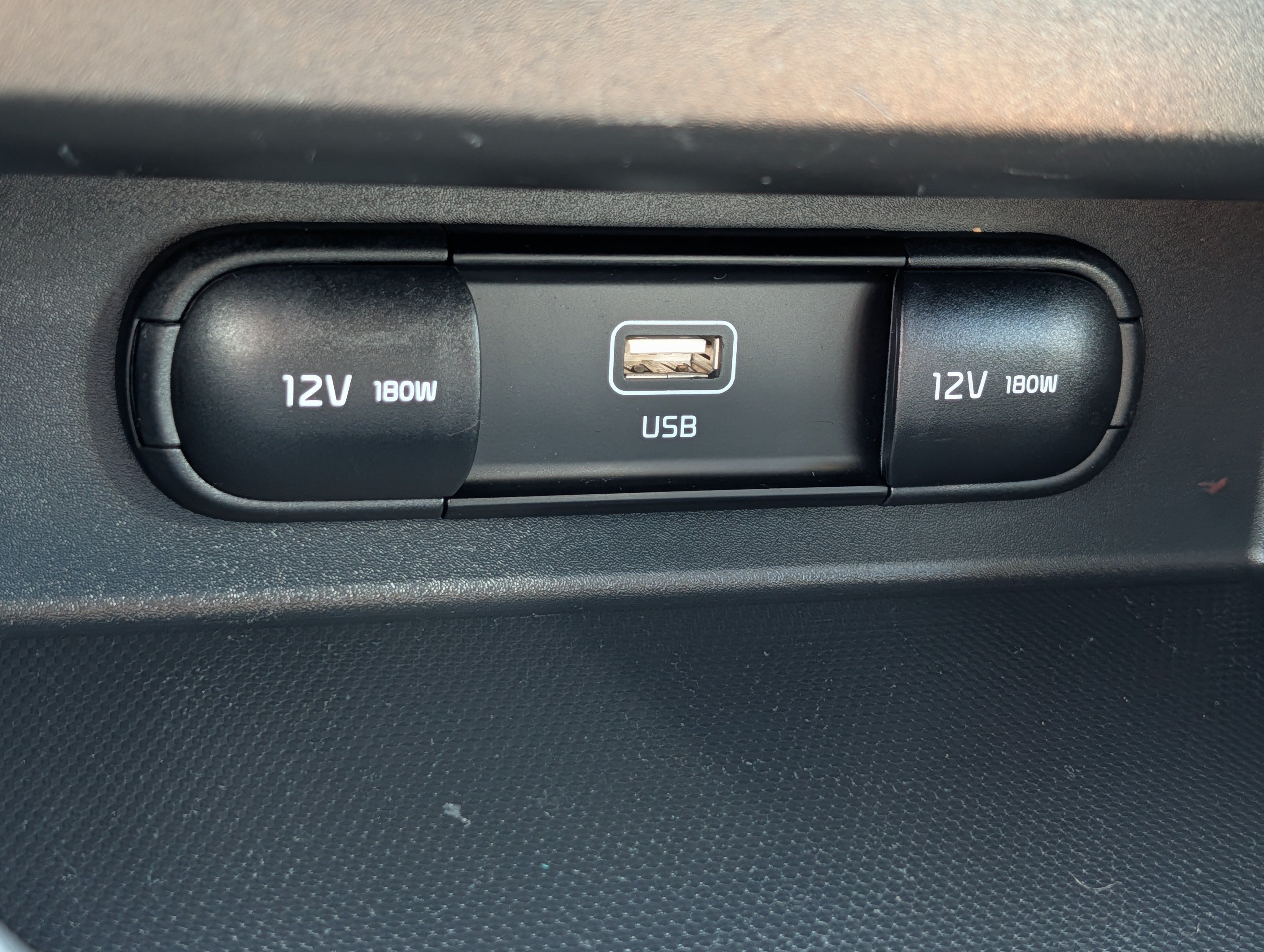 Certified 2025 Kia Seltos LX AWD/4WD image 33