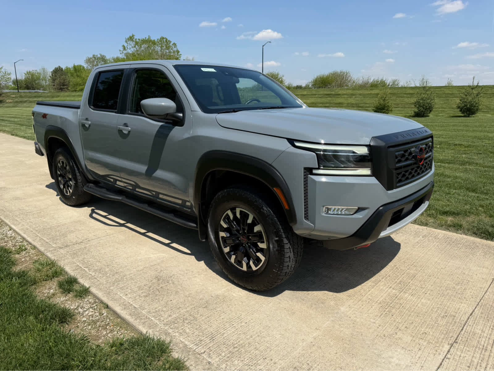 Used 2023 Nissan Frontier PRO-4X w/ Tow Package AWD/4WD image 7