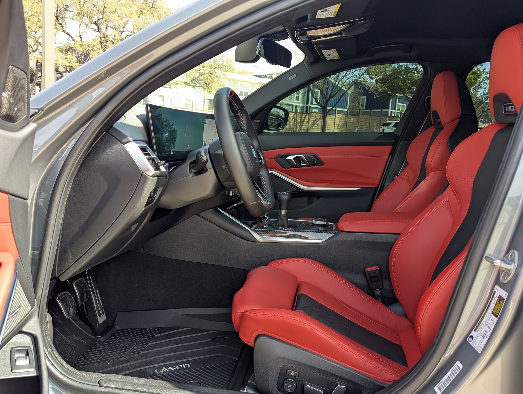 Used 2025 BMW M3 w/ Executive Package image 9