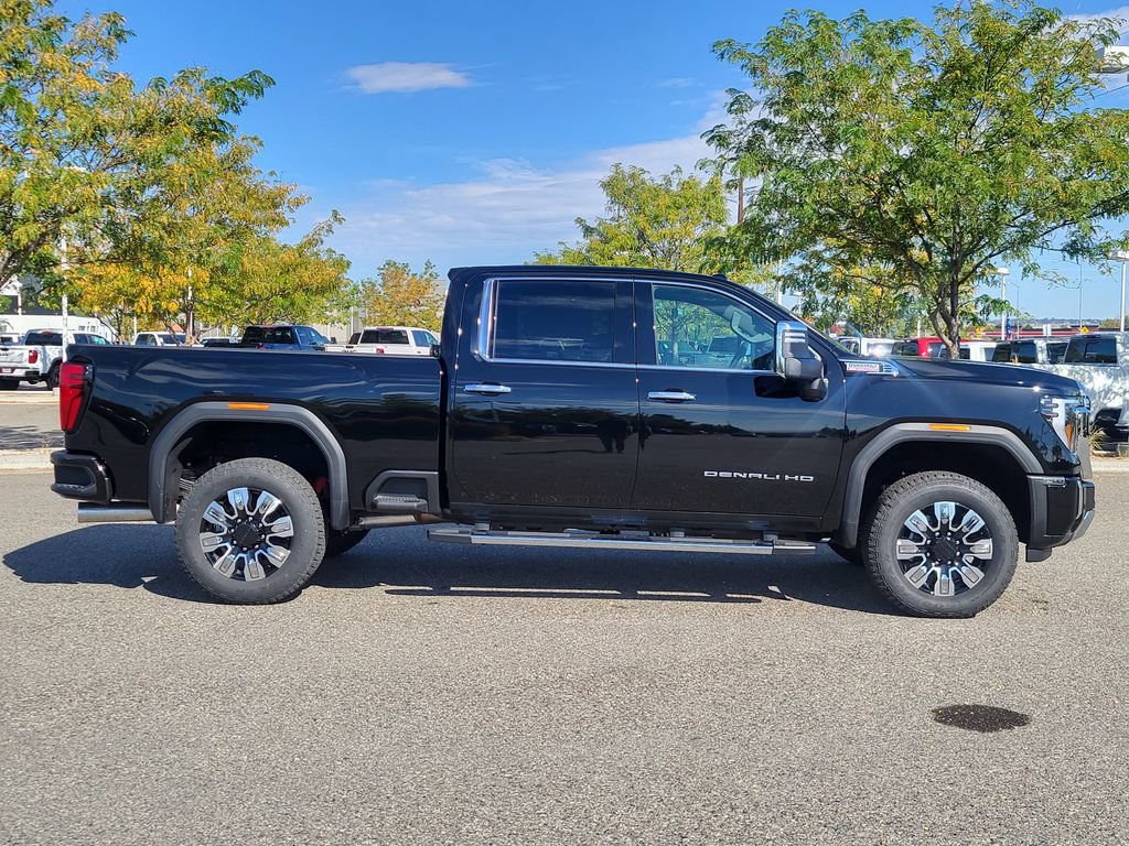 New 2025 GMC Sierra 3500 Denali w/ Denali Reserve Package image 43