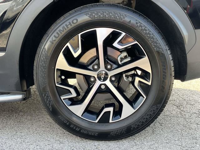 Used 2023 Kia Sportage EX FWD image 11